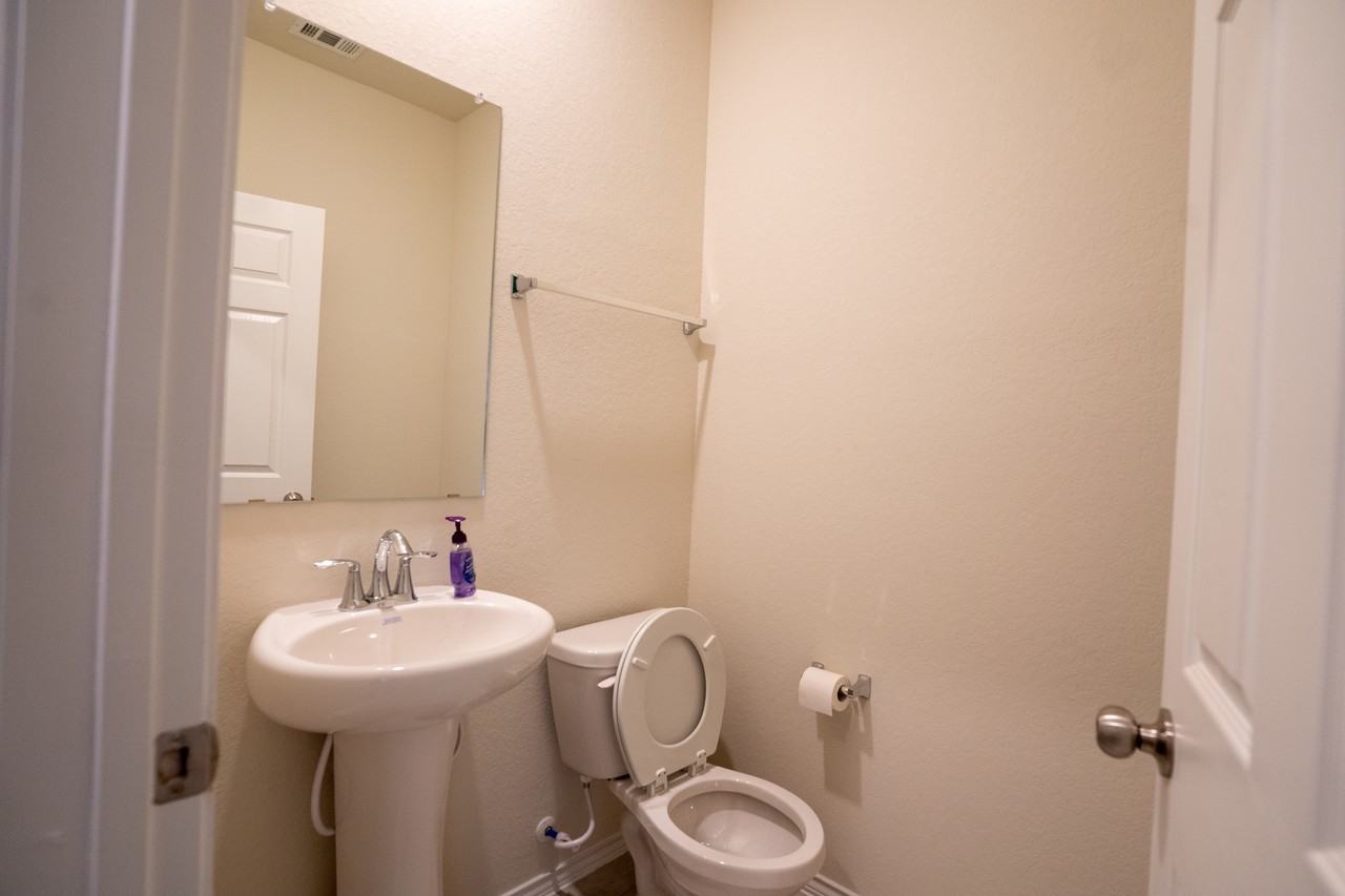 10370 Dunlap - Photo 4 of 20