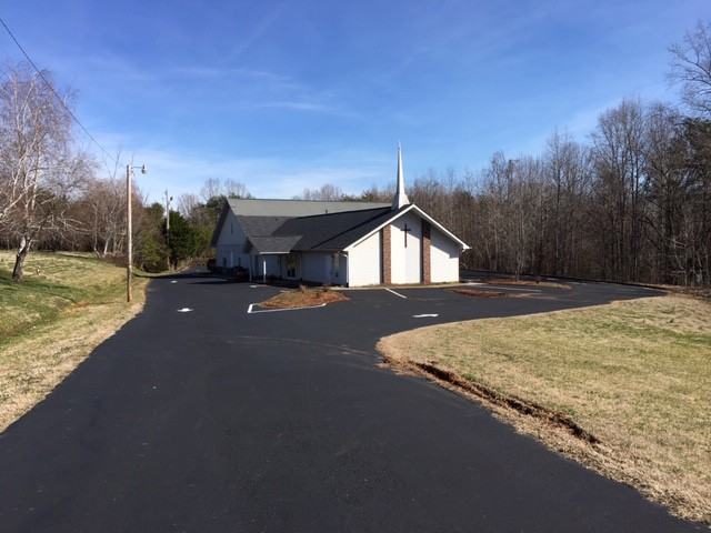 2268 Wilkesboro Hwy - Photo 3 of 19