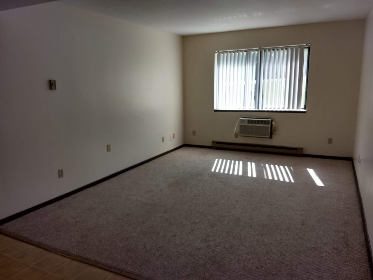 971  & 973 N Kelly St - Photo 3 of 9