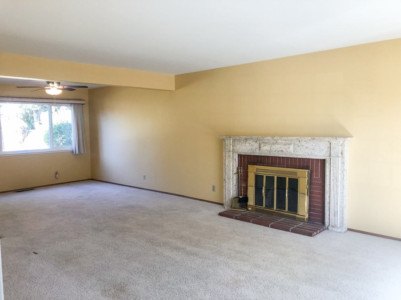 827 Bend Ave - Photo 2 of 19