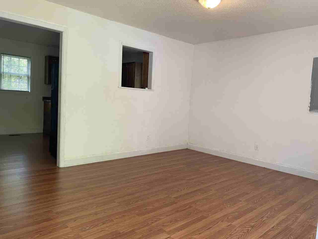 13 Gotham Dr #A - Photo 2 of 8
