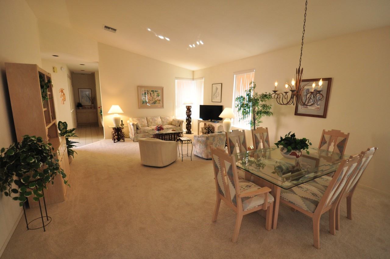 2017 W Via Nuevo Leon - Photo 3 of 15