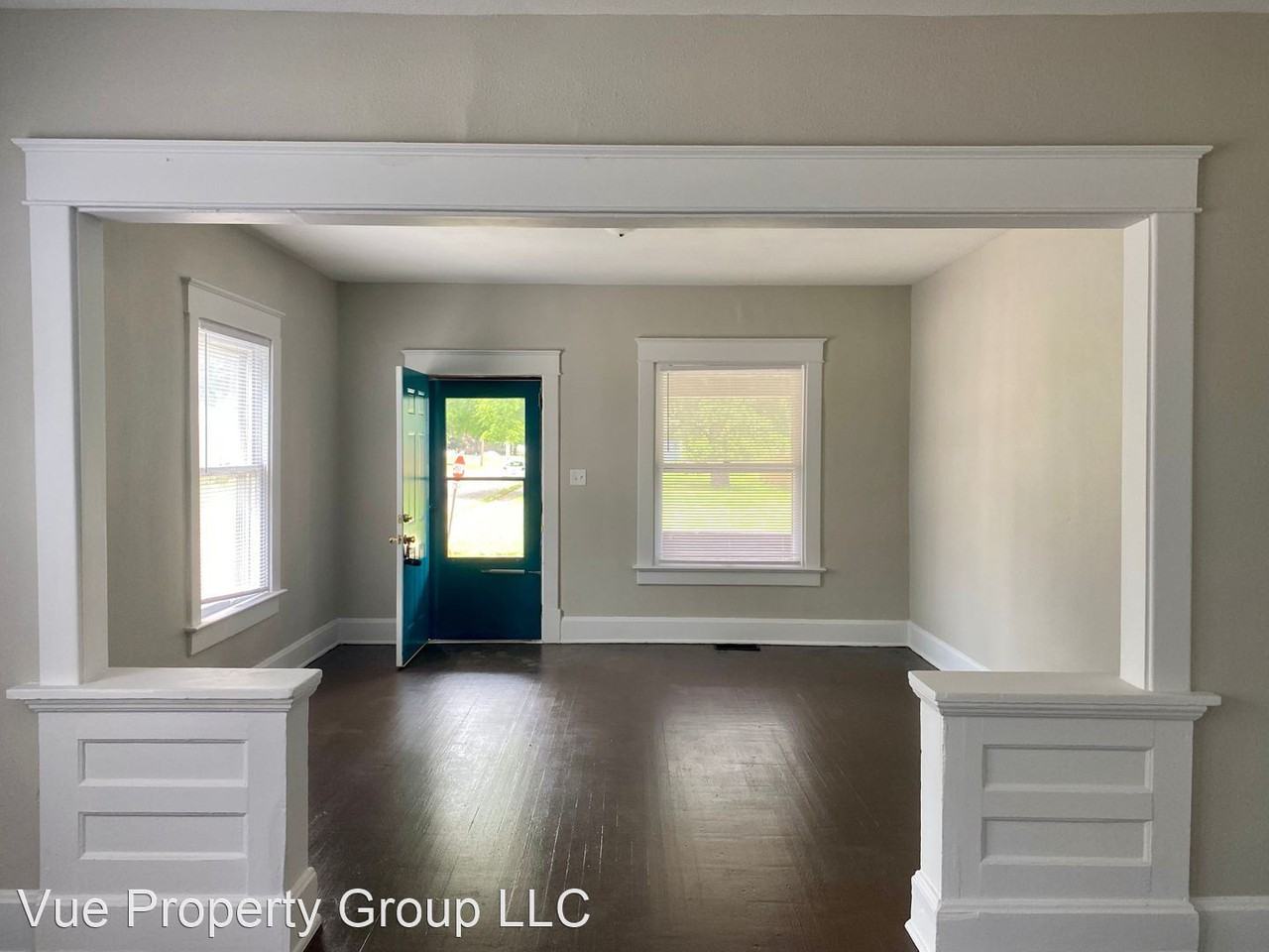 854-856 N Tacoma Avenue - Photo 2 of 11