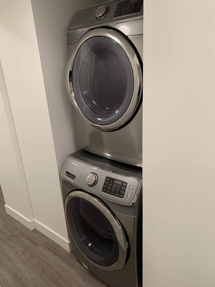 6670 Lochdale St - Photo 2 of 9