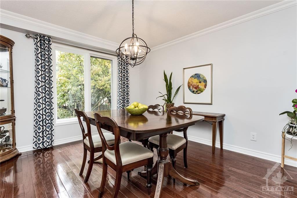 6075 Rivercrest Dr - Photo 3 of 12