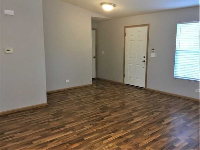 143 Concord Dr S - Photo 2 of 17