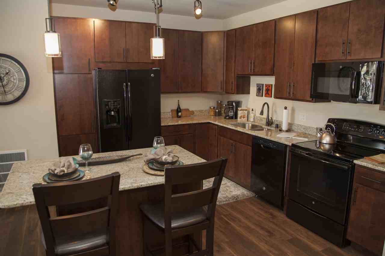 The Tuscany on Pleasant View - Photo 6 of 33