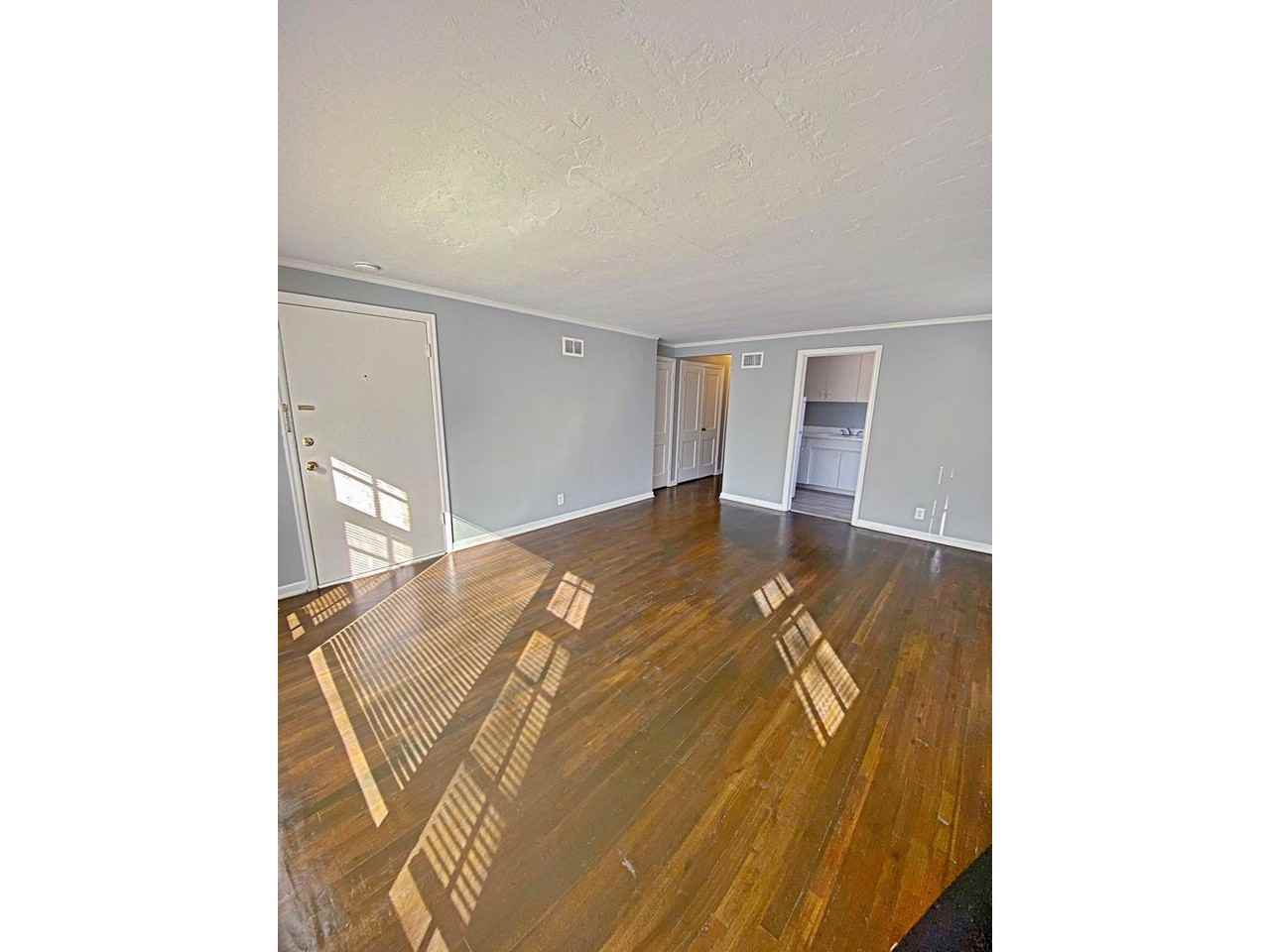 5136 Northwest Radial Highway #2 - Photo 2 of 13