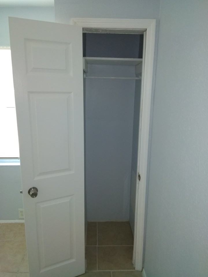 1811 9th Avenue South #C - Photo 3 of 9