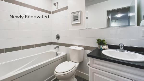 Rutledge Manor - Photo 2 of 9