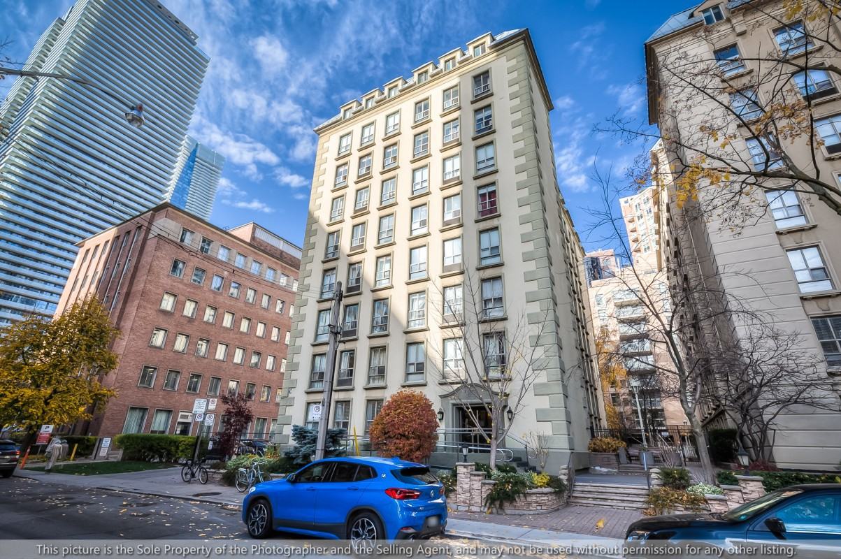 80 Charles Street East #404