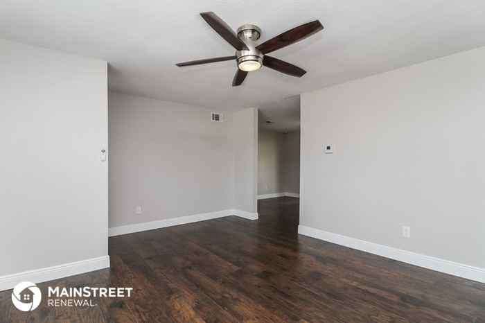 106 Hughes Ave - Photo 3 of 16