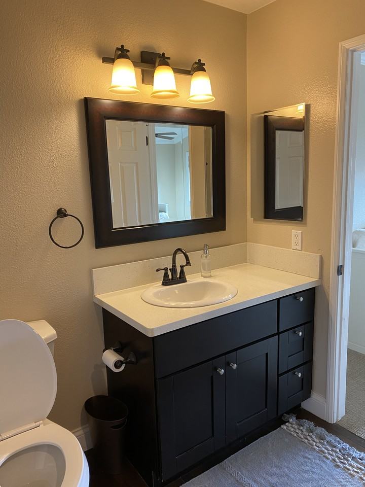 47 Pinzon - Photo 2 of 7