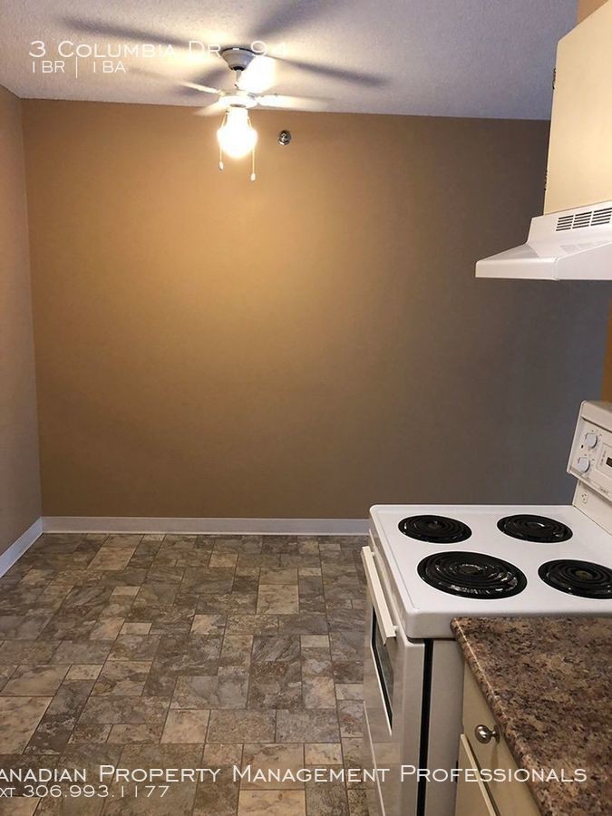 3 Columbia Dr #94 - Photo 3 of 17