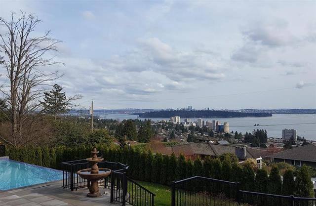 2551 Queens Avenue - Photo 7 of 24