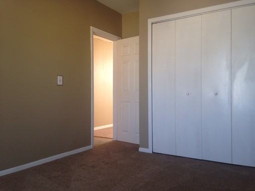 1237 7th St E - Photo 3 of 4