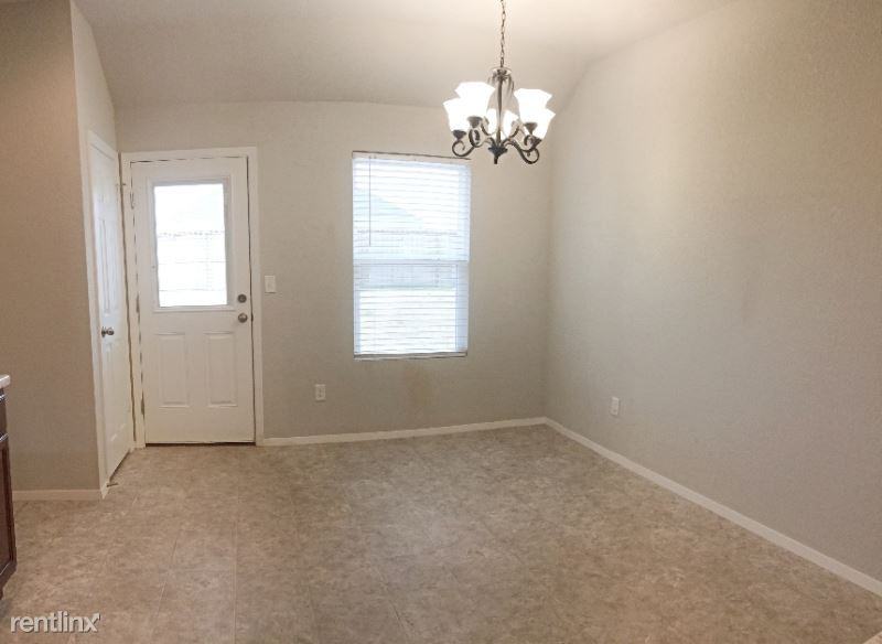 1380 Brigade Blvd - Photo 3 of 12