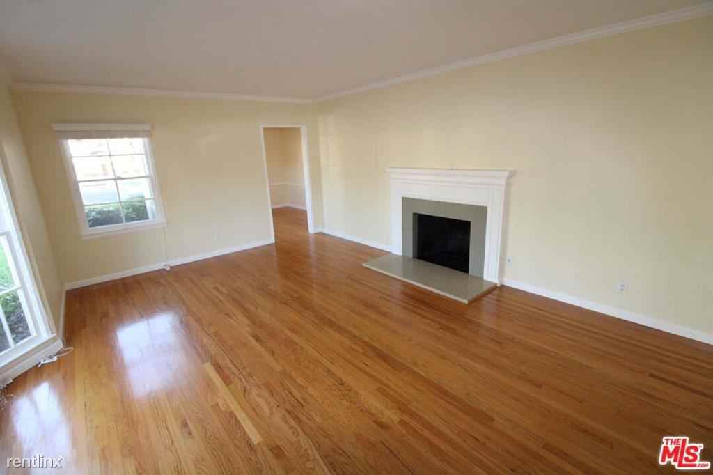 11410 Aqua Vista St - Photo 3 of 11