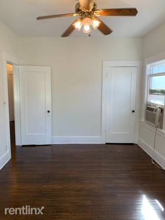 5667 5667 Franklin Ave 5671 1/2 - Photo 2 of 9