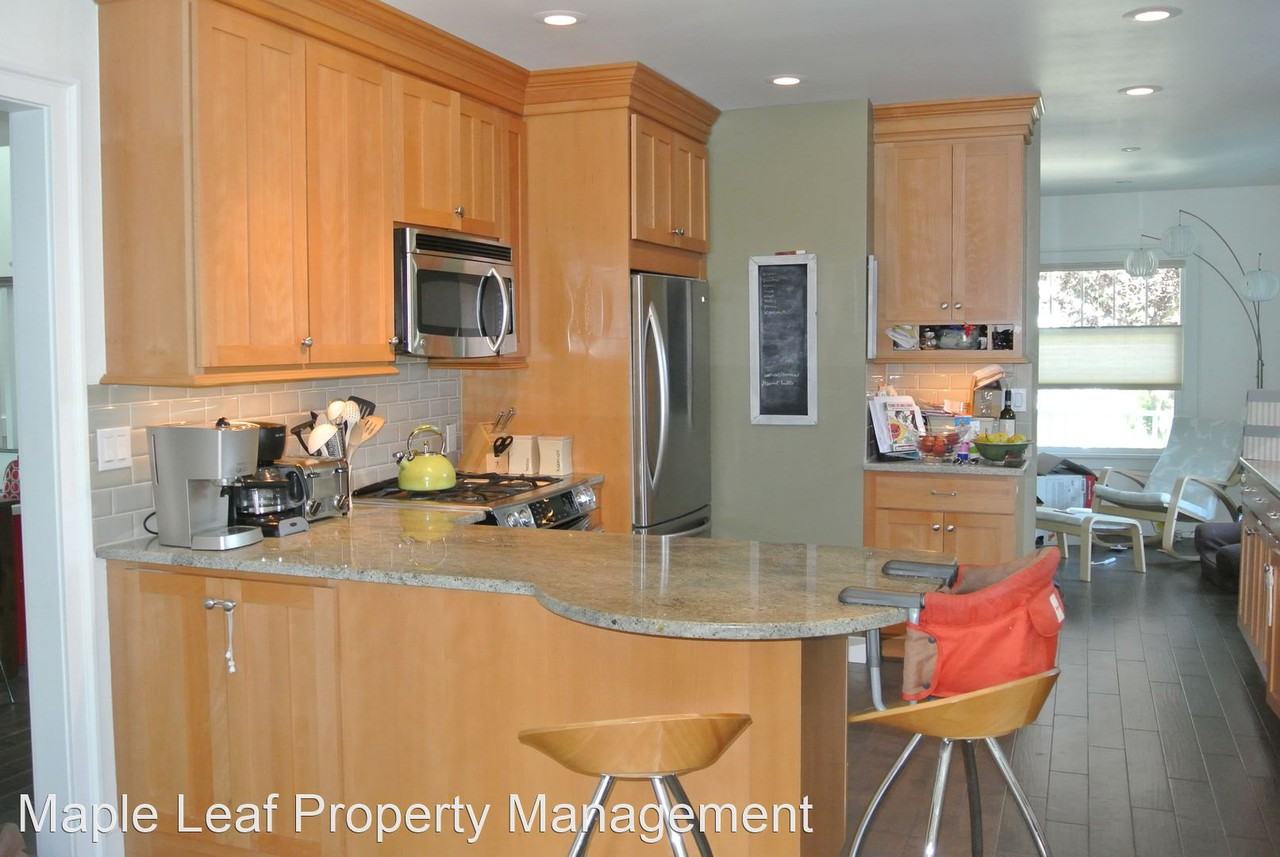 4023 Dayton Ave N - Photo 2 of 14