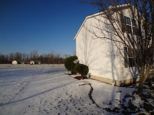 220 Woodland St - Photo 3 of 33