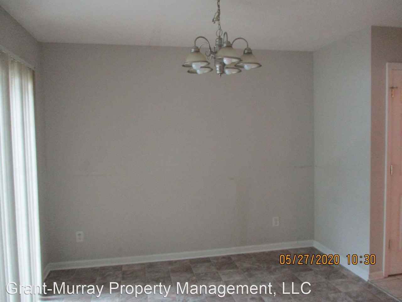 810 Lewis St. - Photo 2 of 7