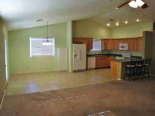 251 Seminole Pl - Photo 2 of 15