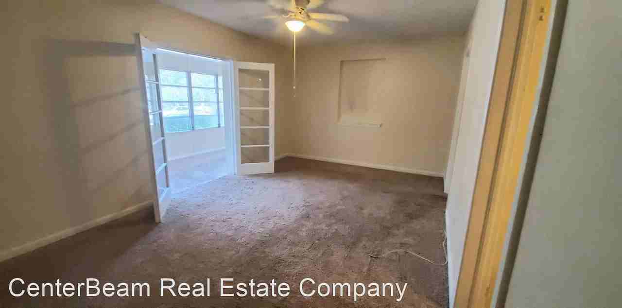 809 McDuff Avenue South - Photo 3 of 12