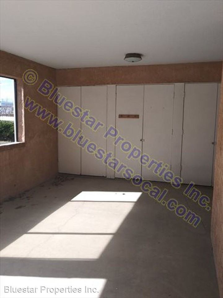 18105 Sunburst Rd - Photo 3 of 24