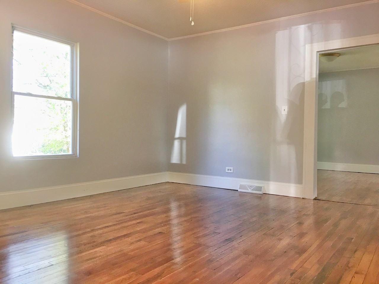 27 Sirrine Street - Photo 3 of 14