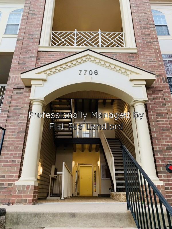 7706 Haynes Point Way #E - Photo 3 of 22