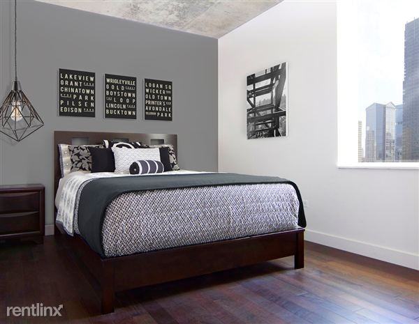 Grand and Wells - Photo 2 of 9