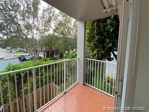 4732 - Photo 2 of 15