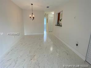 4732 - Photo 3 of 15