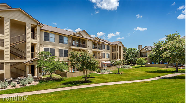 Mopac and Slaughter - Photo 2 of 5