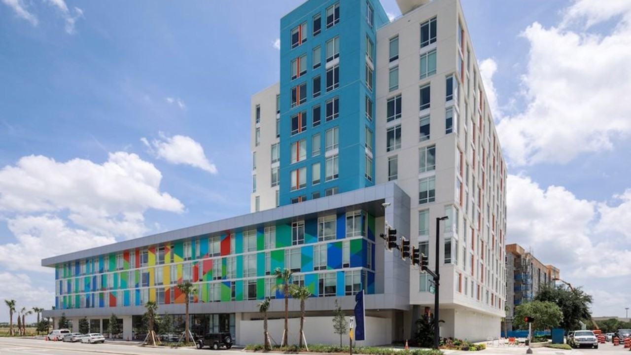 7004 Tavistock Lakes Blvd - Photo 3 of 50