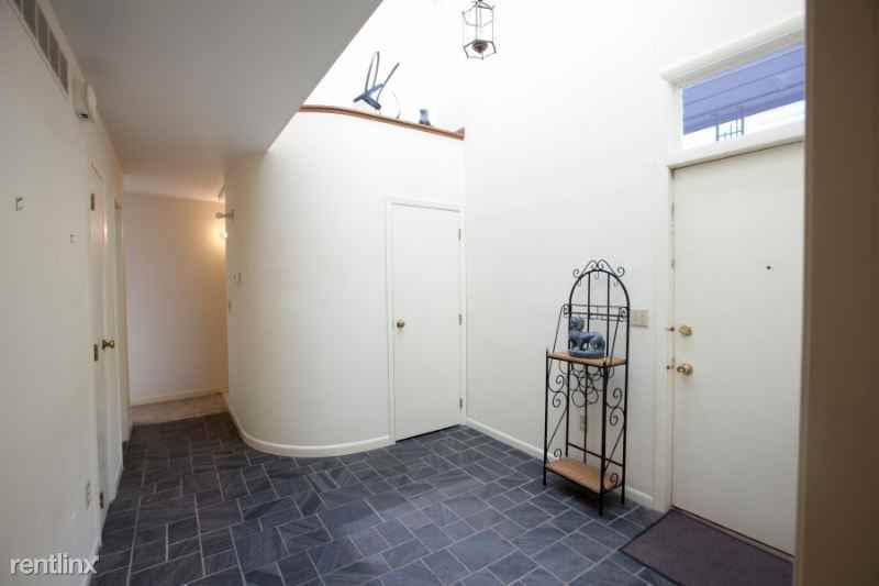 1124 1124 Fuller 2 - Photo 3 of 24