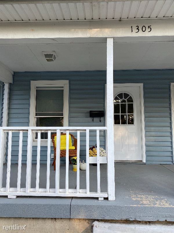 1305 Wright St - Photo 2 of 14