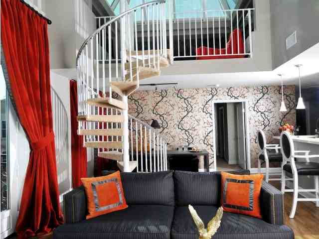 Hollywood Tower - Photo 3 of 30