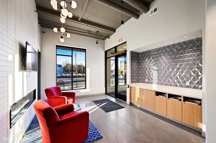 Lake Street Dwelling - Photo 3 of 38