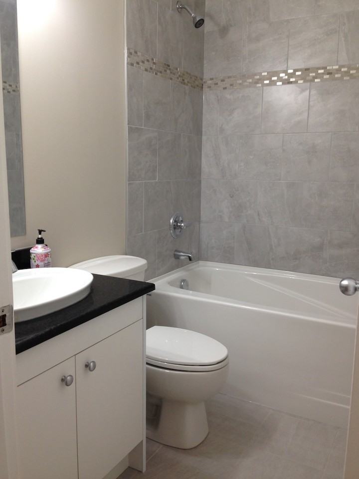 1212 26 Street Southeast - Photo 2 of 9