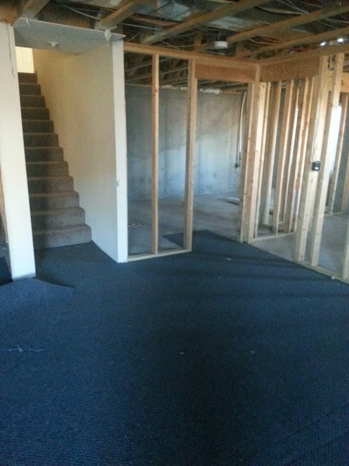 5534 Meadowview Ct - Photo 2 of 17