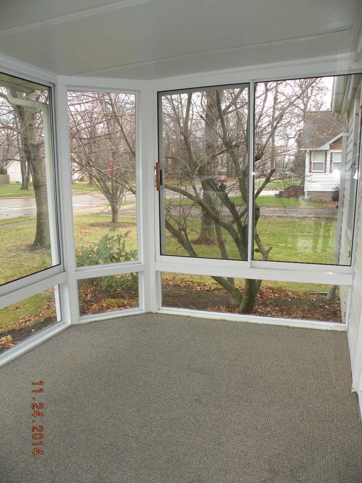 888 Stevens Blvd - Photo 2 of 28