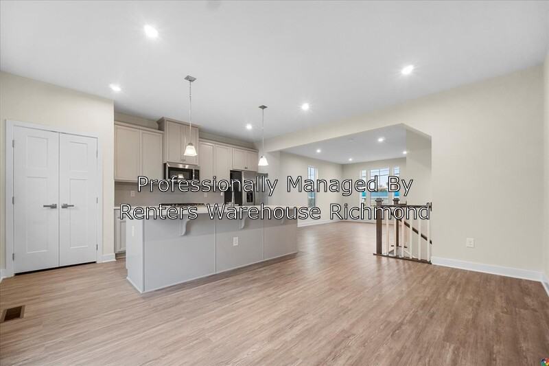 2116 Semmes Ave - Photo 2 of 37