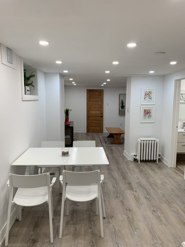 159 Wychwood Avenue - Photo 3 of 12