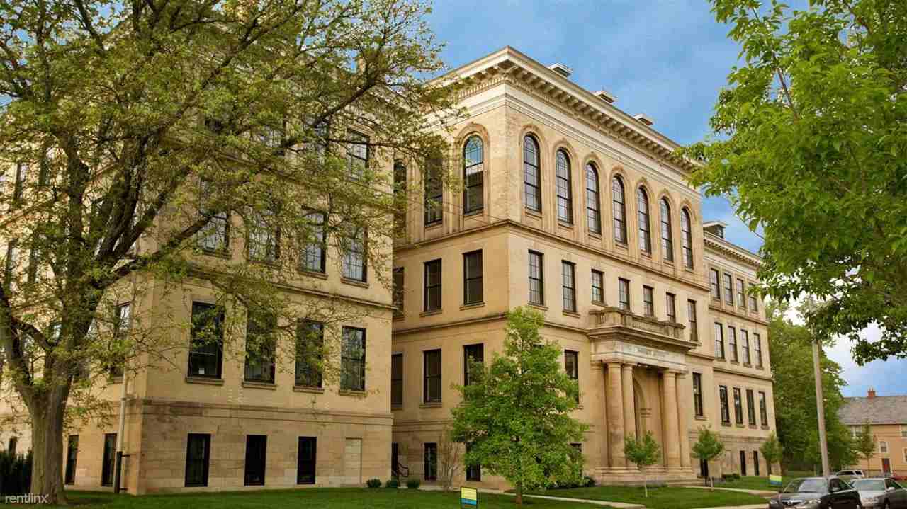 Landing Furnished Apartment Barrett Luxury Apartment and Homes - Photo 2 of 50