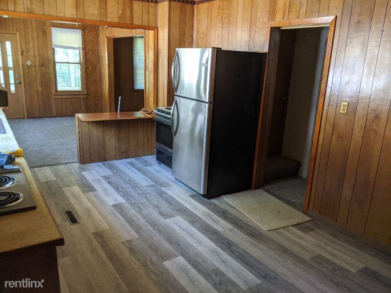 321 Hascall St - Photo 2 of 6