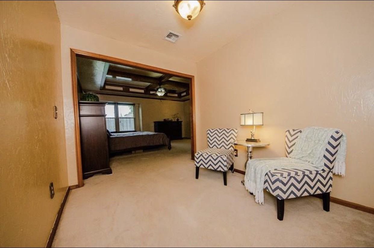 11904 Blue Moon Ave - Photo 2 of 13