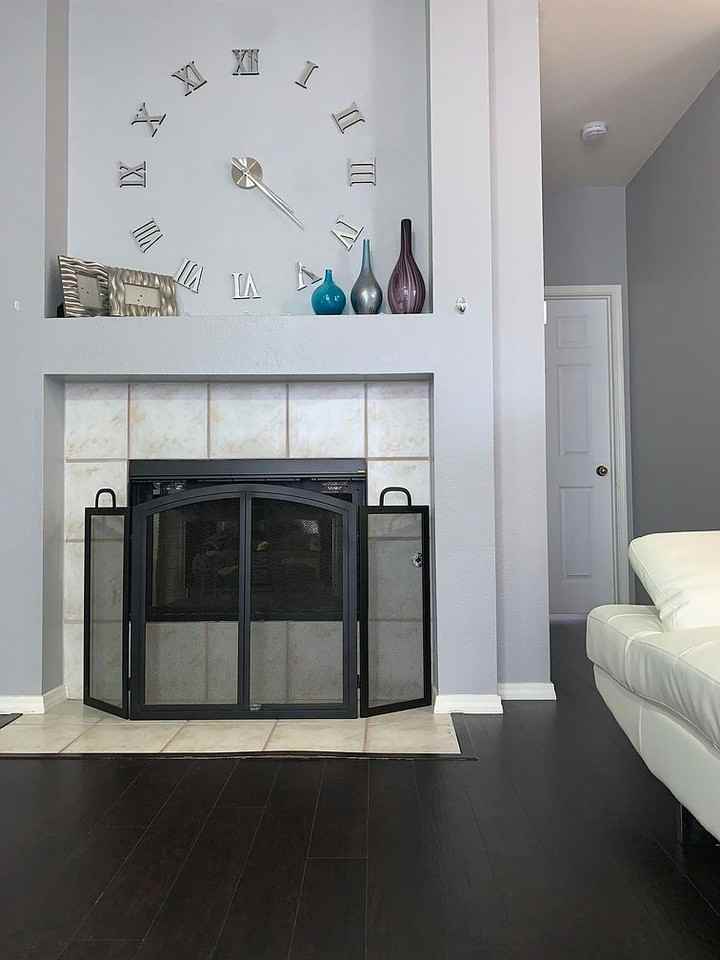 6412 Courtyards Drive - Photo 3 of 9