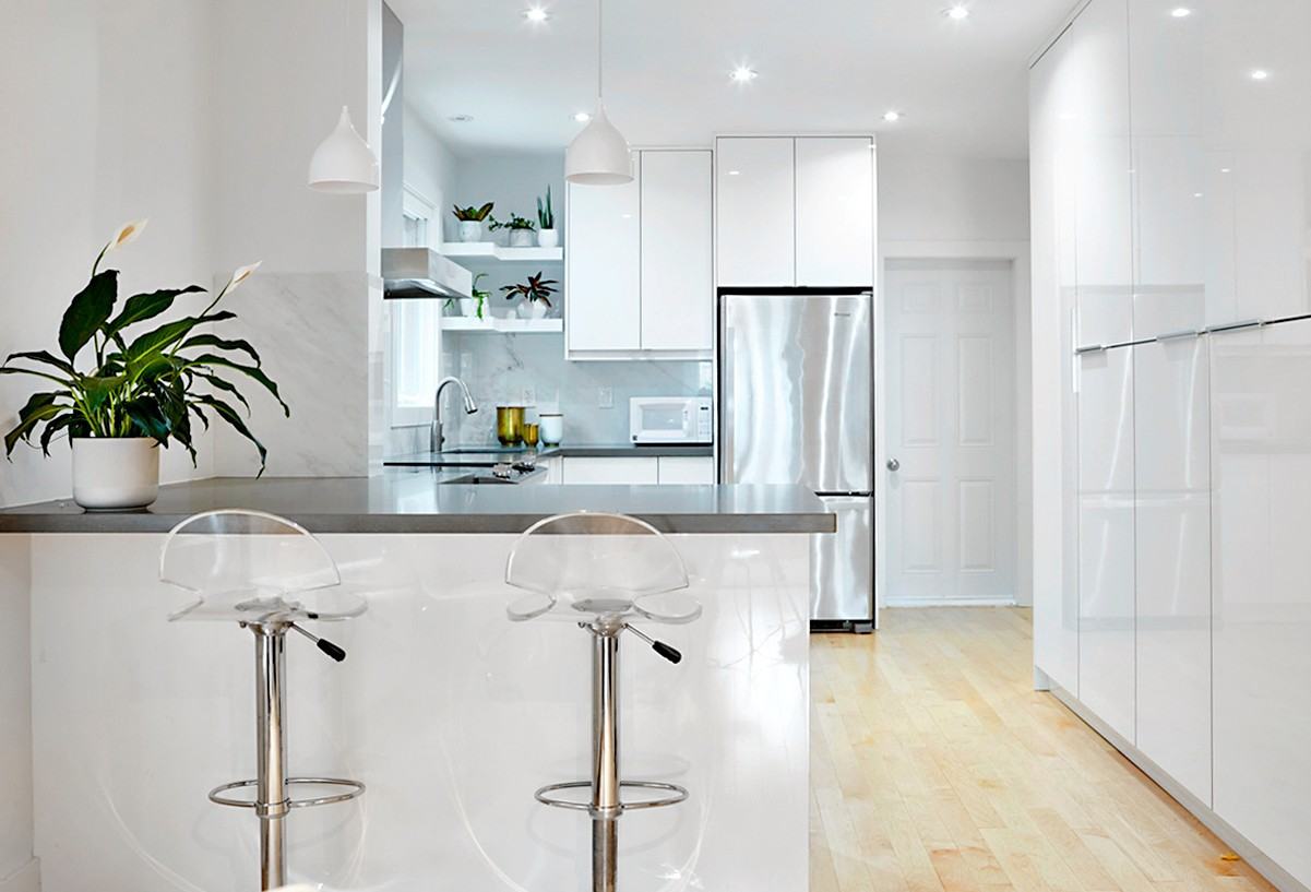 Keele St & Bloor St W - Photo 5 of 12